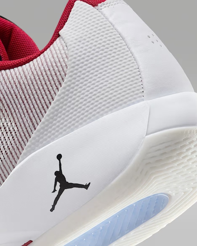 HF0819-102/ JORDAN / LUKA 77 PF / ジョーダン