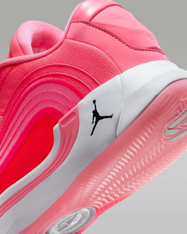 ポイント2倍！】HF0824-600 / JORDAN / LUKA 4 PF