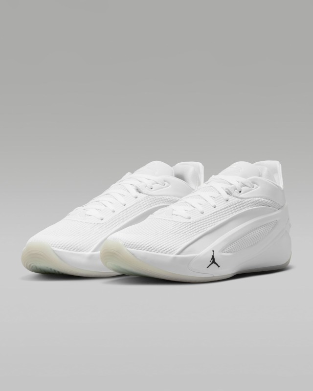 【ポイント2倍!】 HV8087-100/ JORDAN / LUKA PF / ジョーダン / バスケットボール / バッシュ / ルカ・ドンチッチ