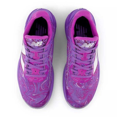 New Balance バスケットボールシューズ 紫 New Balance バッシュ、バスケットボールシューズ（色：パープル