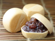 ひな祭り・翁屋最中「きぬの夕月」