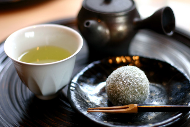 六花の精・ひな祭りの和菓子