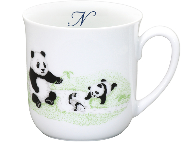 パンダ親子　-縁起物語-　マグその１「小川の出会い」　＜レンジ対応＞【カラーイニシャル1文字】