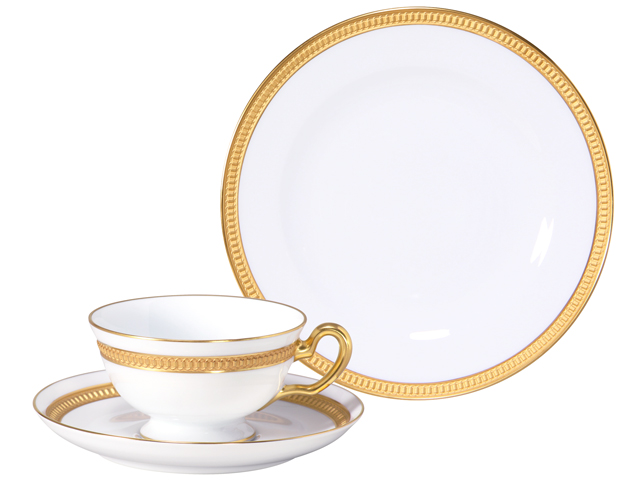 大倉陶園 金蝕  クラウンエンボスポット&クリーマー  新品 大倉陶園 金蝕 クラウンエンボスポット&クリーマー 新品