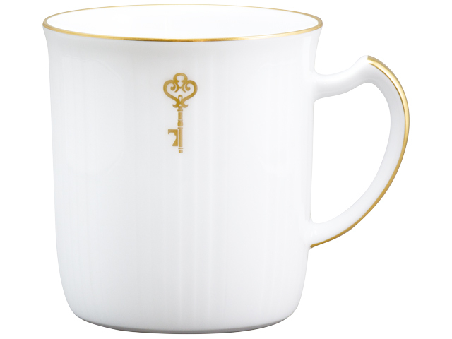 ＜直営店限定＞ゴールドライン　マグ【チャーム入れ】