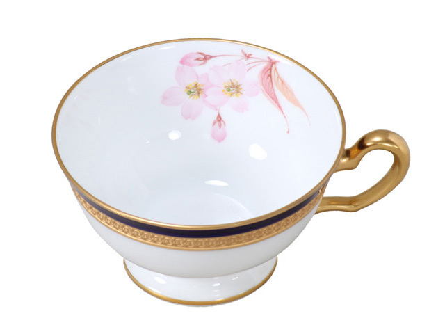 カップ＆ソーサー