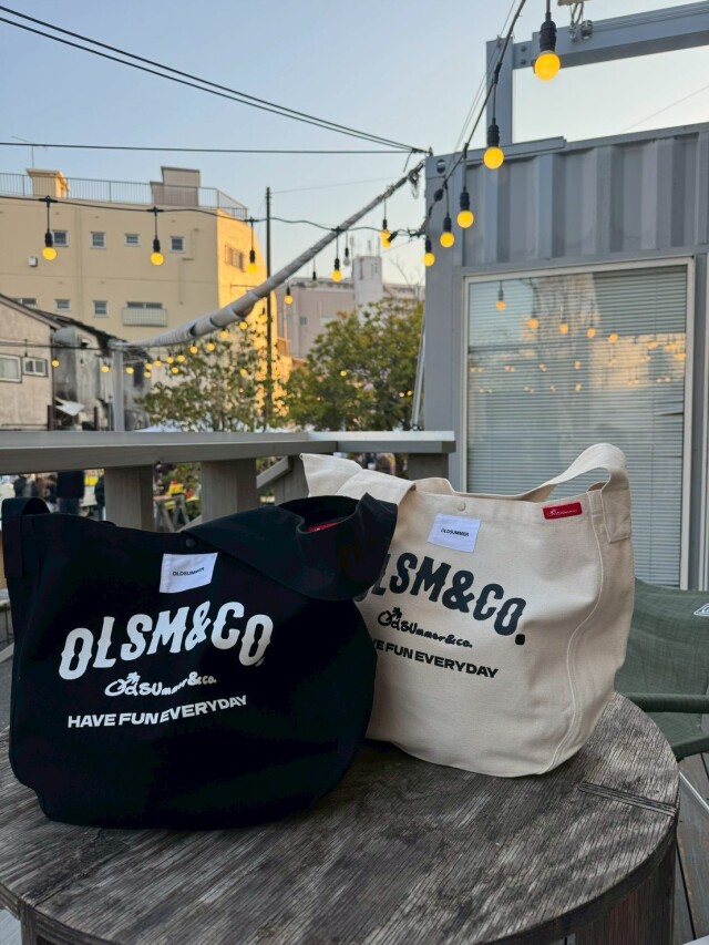OLSM ニュースペーパーショルダーバッグ