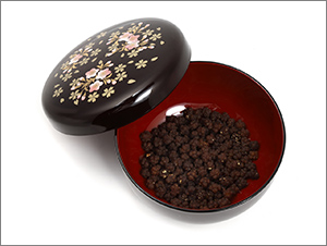 山中漆器 桜づくしボンボニエール ペア – 金沢金箔入りこんぺいとう付き
