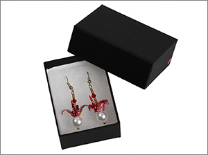 英語説明書つき 友禅和紙 折り鶴パールピアス