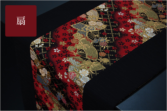 金襴テーブルランナー　（ロング）★日本土産（みやげ）や記念品に！英語説明書つき-中国語も対応