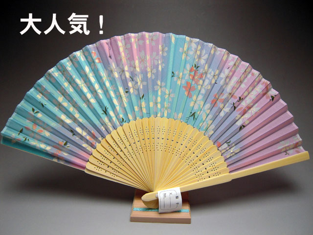 シルク扇子　桜