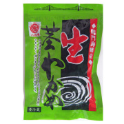 生くきわかめ３００ｇ（湯通し塩蔵  冷蔵保管推奨）【鳴門産】