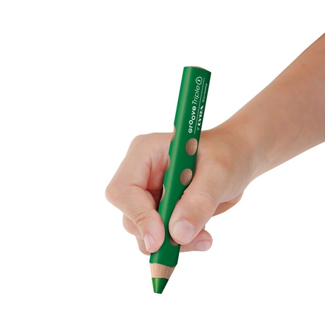 リラ グルーヴトリプルワン