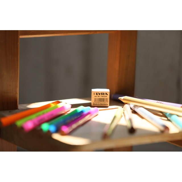 リラ　スーパーファルビー　軸カラー