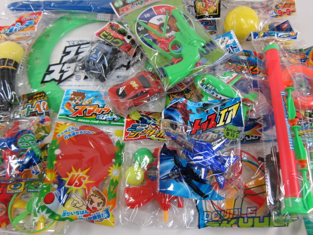 50 おもちゃミックス　男の子用　（100個入）
