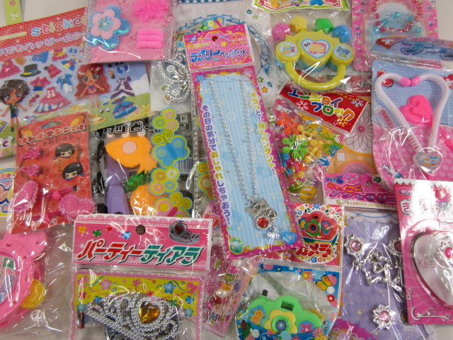 50 おもちゃミックス 女の子用 (100個入)