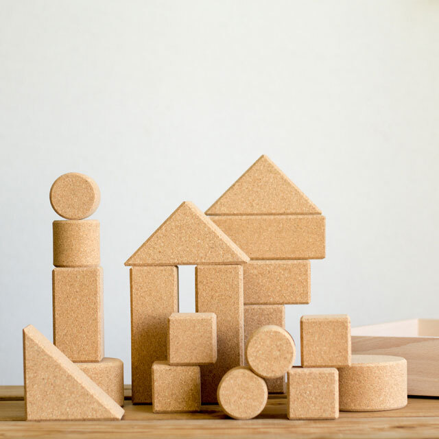 コルク積み木を積んだ例1