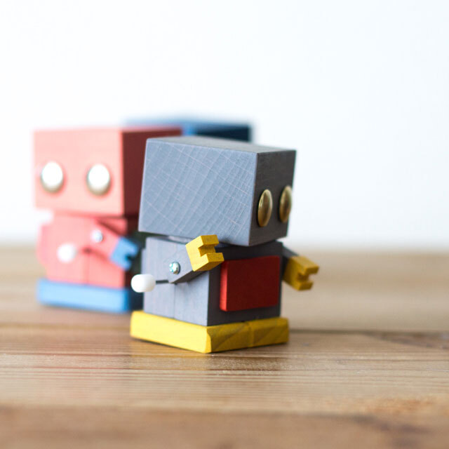 ブリ木ロボ グレー