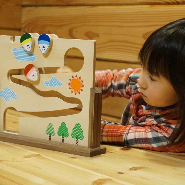 OKIHIME (おきひめ)で遊ぶ女の子