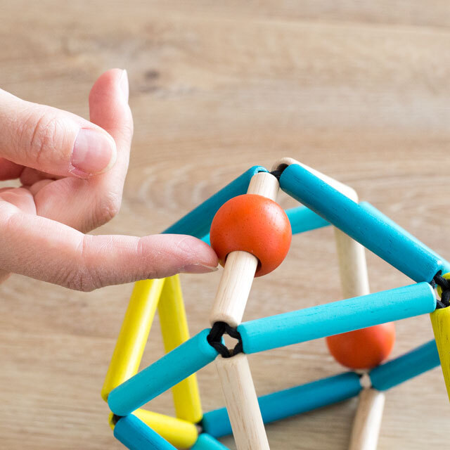 GRABBER(グラバー)【ヒロ・コーポレーション】【にぎにぎおもちゃ・カタカタ】【0歳~】 グラバーの玉で指遊び