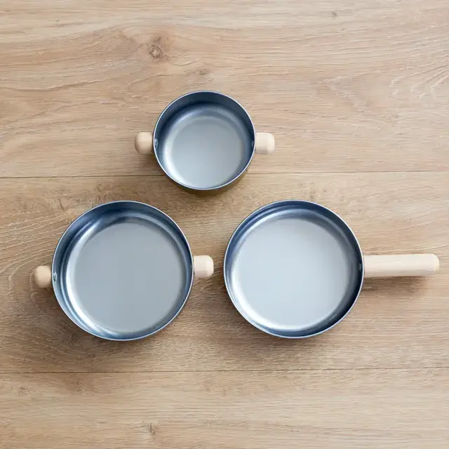 調理用具セット　3種類の鍋付