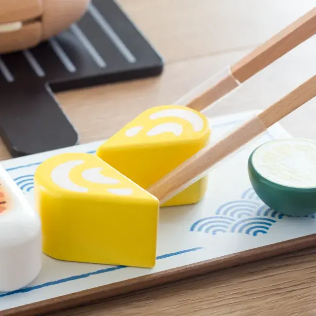 和食セット【ウッディプッディ】【和食のおままごとセット】【お箸の練習】【天然木使用】 付属品 玉子焼きおもちゃ