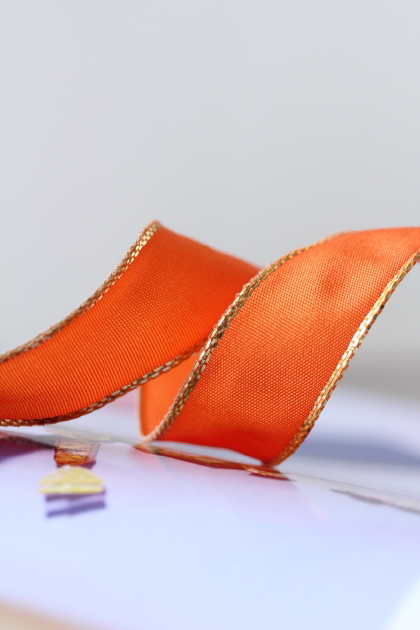 フランス製ワイヤーリボン・ゴールドエッジ　オレンジ　15ミリ幅　