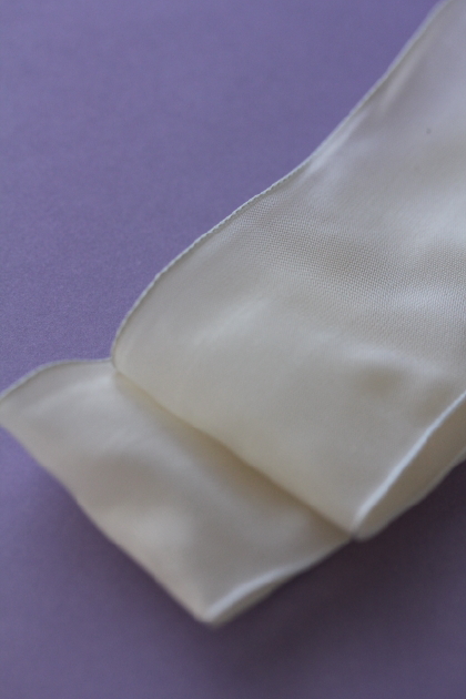 フランス製ワイヤーリボン・スタンダード　アイボリー 50ミリ幅　