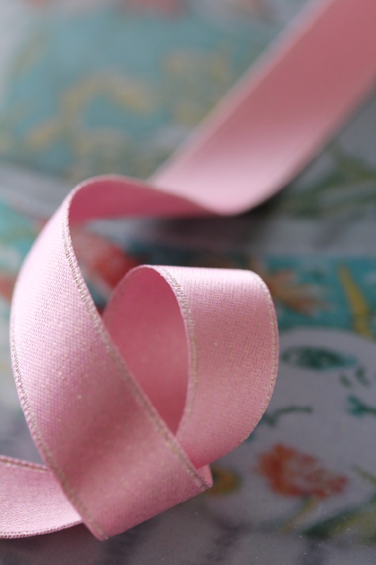 フランス製スペシャルリボン・シャインSatin　 ペールピンク　15ミリ幅　