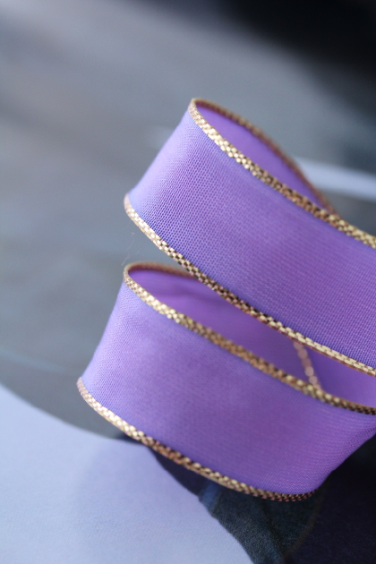 フランス製ワイヤーリボン・ゴールドエッジ　アメジストパープル　15ミリ幅　