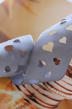 フランス製ワイヤーリボン パンチングHeart  40ミリ幅　