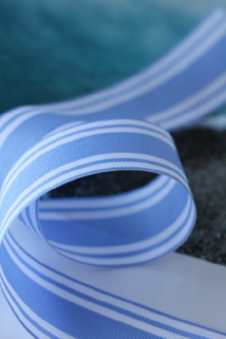 ドイツリボン グログランテープBlue/White　25ミリ幅