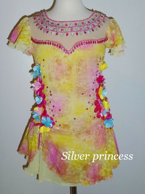 送料無料★TM20★フルオーダー＊大会用フィギュアスケートコスチューム★