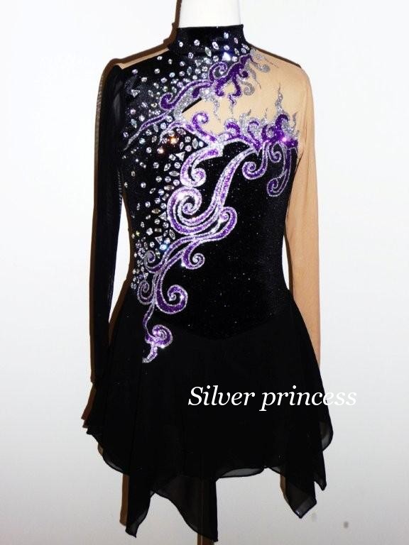 送料無料★優勝暦有★TNBK105★フルオーダー★大会用フィギュアスケートコスチューム★