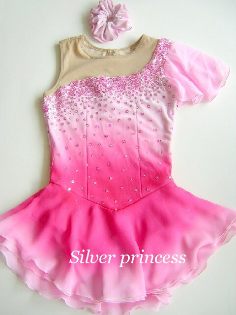 送料無料★TNPK134S★フルオーダー＊大会用フィギュアスケートコスチューム