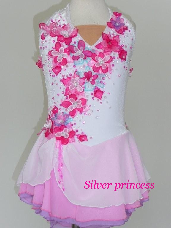 送料無料★TNW40★お花がいっぱいフルオーダー大会用フィギュアスケートコスチューム★