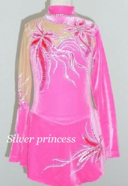 送料無料★TNＰK186★フルオーダー大会用フィギュアスケートコスチューム★