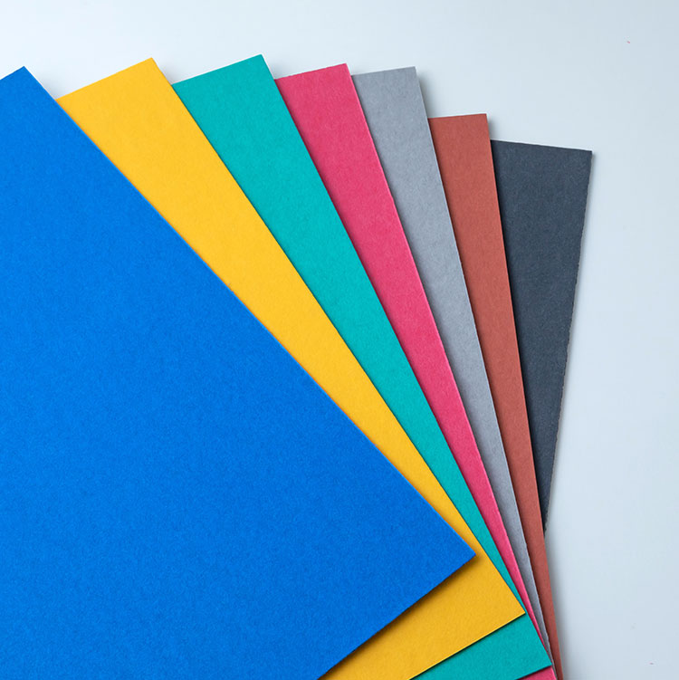 ファイバー紙で作るオリジナルノベルティー（100個から製作できます。）