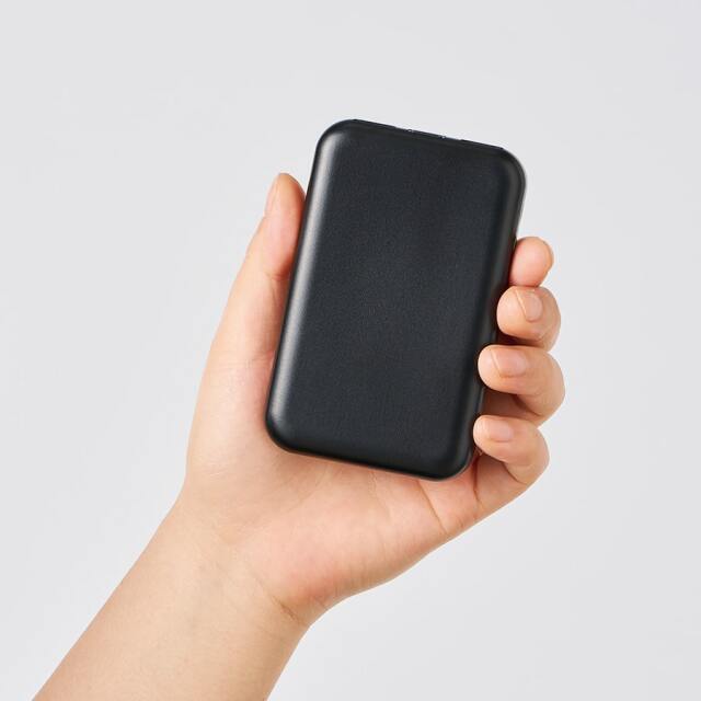 スマートモバイルチャージャー4000 Type-C対応