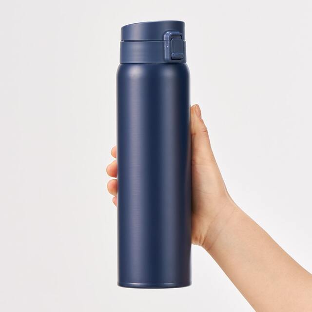 【保温＆保冷】軽量ワンタッチサーモボトル750ml