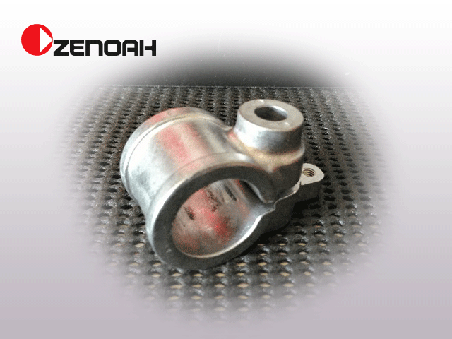 ゼノア純正部品　クランプL！