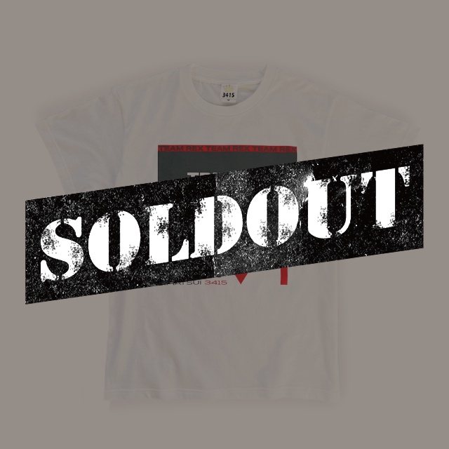 TRIBUTE Tシャツ（ホワイト）  / サイズM-XL