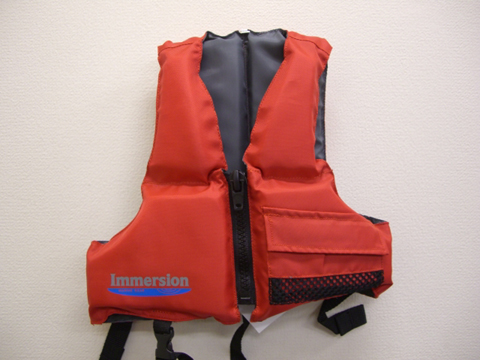 高階救命器具　「キッズ　ライフジャケット」