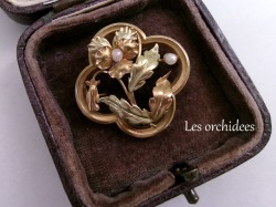 feance antique pansy 18k brooch