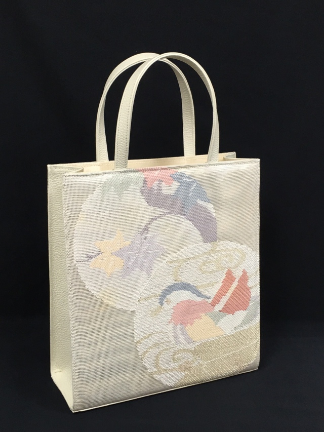 790BV 紙袋型タテ長手提げマグホック付き　革付属使用