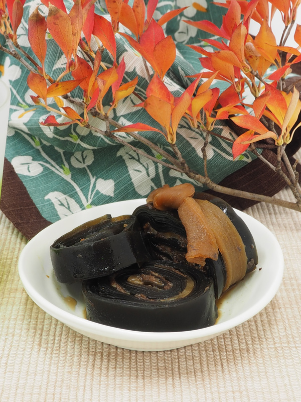 掬亭のおかず　米沢牛の昆布巻
