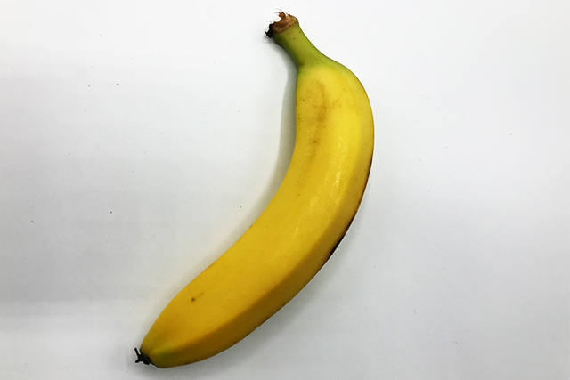 バナナ 1本 (フィリピン産など)