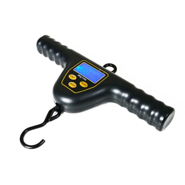 おり釣具 二人で測れるから大型魚も測りやすい T字型デジタルスケール 単4電池2本式(ori-786317)｜計量 秤 釣具 大物 大型青物 マグロ クエ 魚のサイズ スケール 防水 バス釣り エギング アオリイカ フィッシングスケール