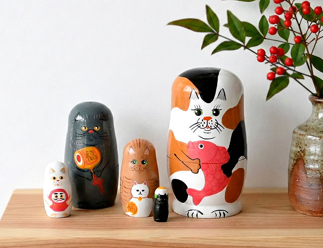 ねこのお正月 マトリョーシカ