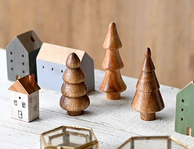 スワーウッド ツリーオブジェ